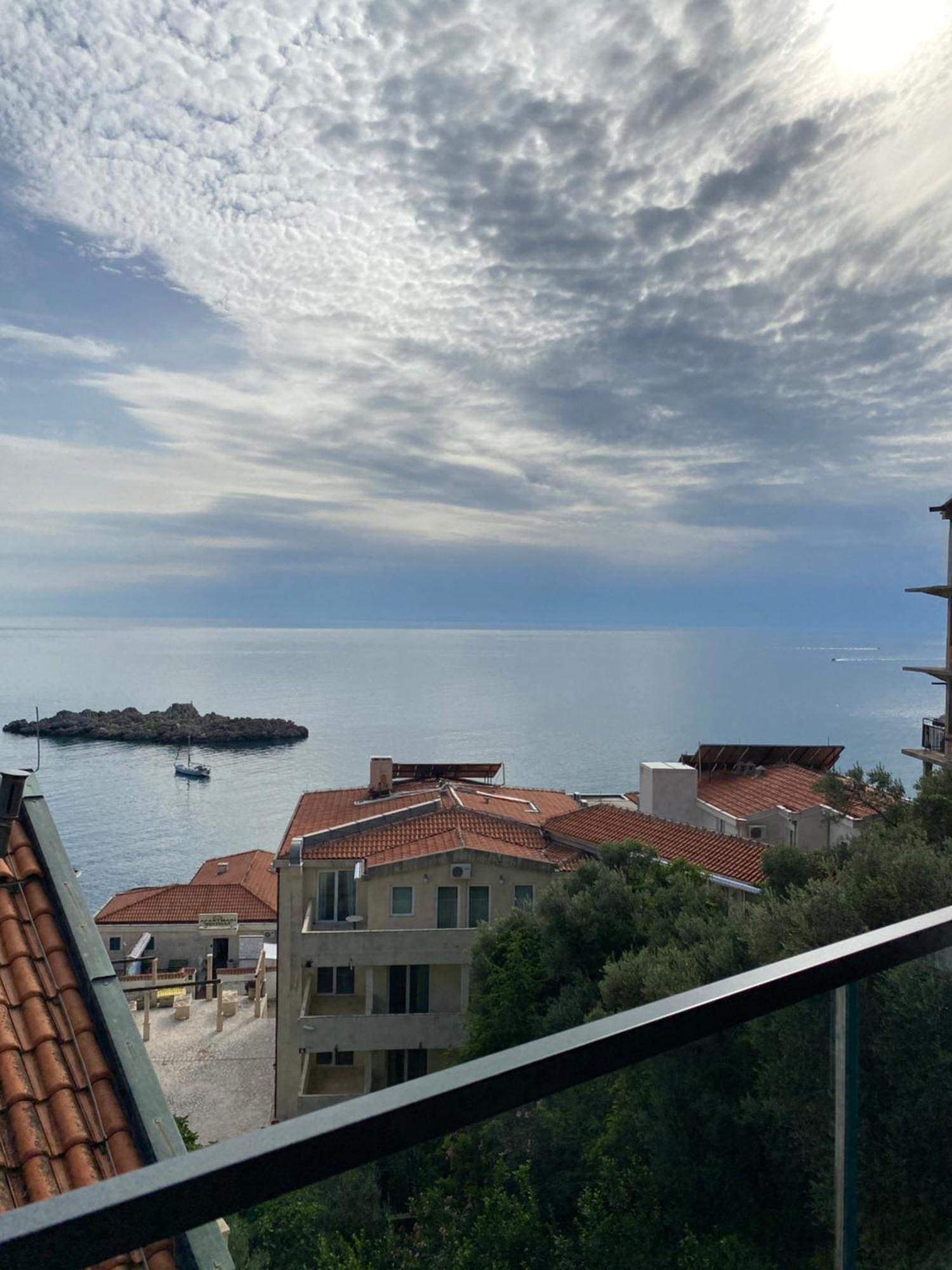 Apartments Dzaleta Sveti Stefan Εξωτερικό φωτογραφία