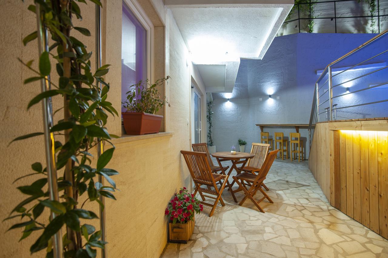 Apartments Dzaleta Sveti Stefan Εξωτερικό φωτογραφία